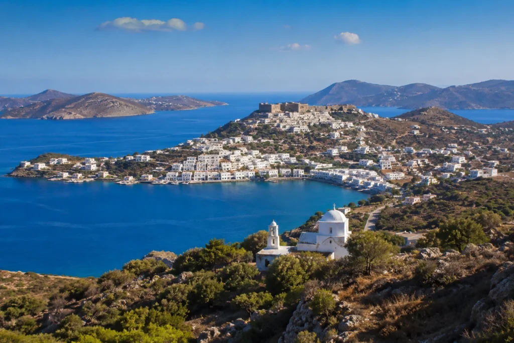 Onde ficava Patmos, a ilha mencionada no livro de Apocalipse?